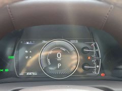 Lexus ES 300h Excellence - ფოტო 17