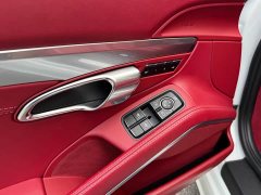 Porsche 718 Boxster 2.0T - ფოტო 18