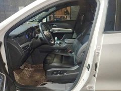 Cadillac XT4 28T FWD Luxury - ფოტო 16