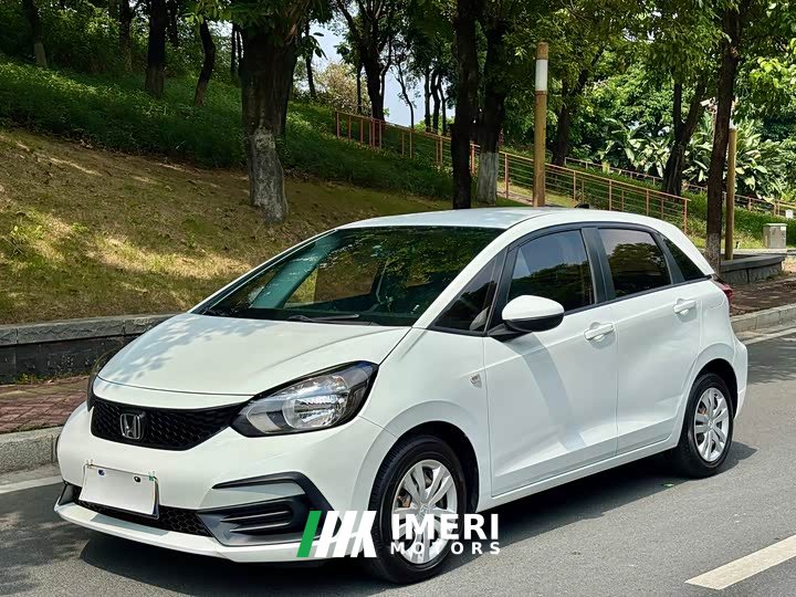 Honda Fit 1.5L CVT Trend Edition - ავტომობილი ჩინეთიდან