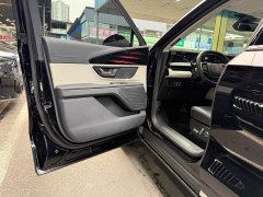 Lincoln Navigator Facelift 2.0T 4WD Luxury Edition - ფოტო 12