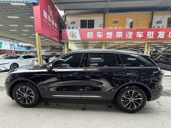 Lincoln Navigator Facelift 2.0T 4WD Luxury Edition - ფოტო 4