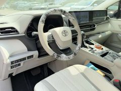 Toyota Sienna 2024 2.5L Hybrid AWD Luxury - ფოტო 14
