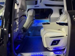 Toyota Sienna 2024 2.5L Hybrid AWD Luxury - ფოტო 16