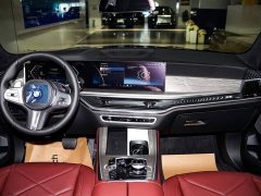 BMW X5 Facelift xDrive 40Li M Sport Midnight Edition - ფოტო 15