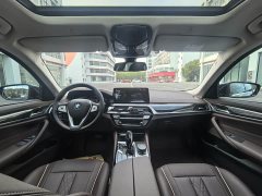 BMW 5 Series 525Li Luxury Package - ფოტო 10