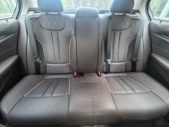 BMW 5 Series 525Li Luxury Package - ფოტო 15