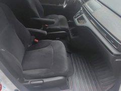 Honda Odyssey 2.0L e:HEV Sharp Comfort Edition - ფოტო 8