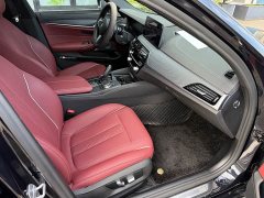 BMW 5 Series 530Li Premier M Sport Package - ფოტო 12