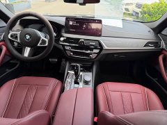 BMW 5 Series 530Li Premier M Sport Package - ფოტო 9