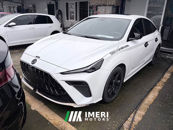 SAIC MG5 Scorpio 1.5T Trophy Sport Luxury Edition
