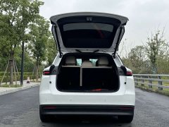 Li Auto i6 Four-Wheel Drive Standard Edition - ფოტო 10
