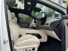 Li Auto i6 Four-Wheel Drive Standard Edition - ფოტო 13