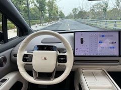 Li Auto i6 Four-Wheel Drive Standard Edition - ფოტო 18