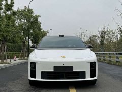Li Auto i6 Four-Wheel Drive Standard Edition - ფოტო 2