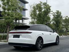 Li Auto i6 Four-Wheel Drive Standard Edition - ფოტო 7