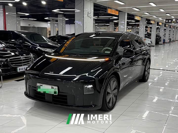 Li Auto i6 2025 Four-Wheel Drive Standard Edition - ავტომობილი ჩინეთიდან