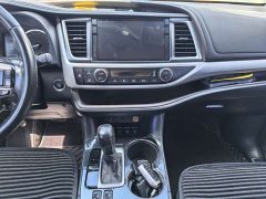 Toyota Highlander 2.0T AWD Luxury 7-Seater - ფოტო 13