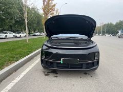 Li Auto L9 2023 Pro - ფოტო 18