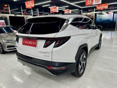 Hyundai Tucson L 1.5T Automatic Two-Wheel Drive DLX Luxury - ფოტო 4