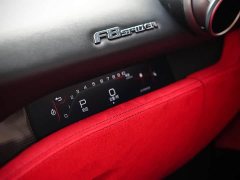 Ferrari F8 2020 Spider 3.9T V8 - ფოტო 10