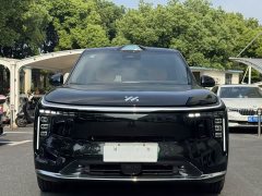 IM Motors Zhiji LS8 52 Max Luxury Six-Seater - ფოტო 2
