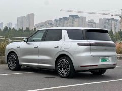 IM Motors Zhiji LS8 52 Max Luxury Six-Seater - ფოტო 15