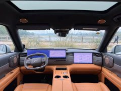 IM Motors Zhiji LS8 52 Max Luxury Six-Seater - ფოტო 6