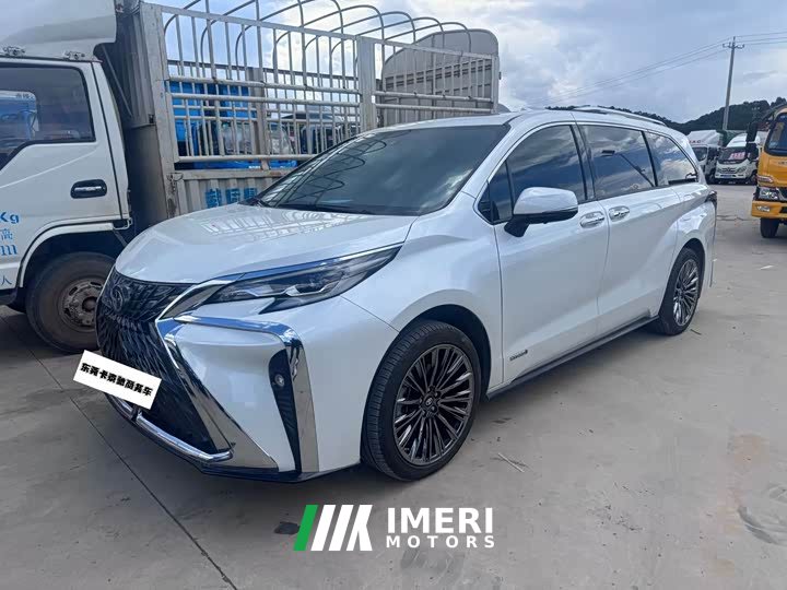 Toyota Sienna 2.5L Hybrid Comfort Edition - ავტომობილი ჩინეთიდან
