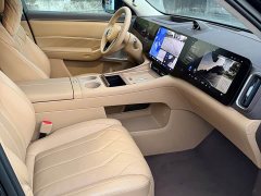 AITO M8 Extended Range Ultra 53.4kWh 6-Seater with 192-Channel LiDAR - ფოტო 8
