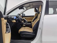 Geely Boyue L 1.5TD DCT Luxury - ფოტო 10