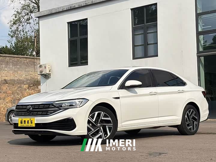 Volkswagen Sagitar 300TSI DSG Excellence Edition