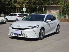Toyota Camry 2024 Hybrid 2.0HE Elite - ფოტო 1
