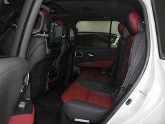 Toyota Land Cruiser (Imported) 3.5T Middle East Version - ფოტო 8