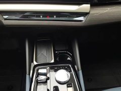 BMW i5 eDrive 35L Premium M Sport Package - ფოტო 11