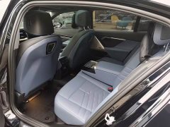 BMW i5 eDrive 35L Premium M Sport Package - ფოტო 9