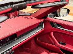 Porsche 911 Targa 4 3.0T - ფოტო 11