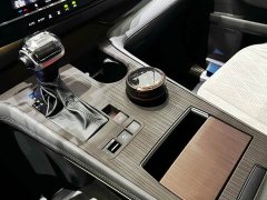 Toyota Gravia 2024 2.5L Hybrid Comfort Edition - ფოტო 10