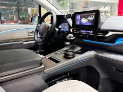 Toyota Gravia 2024 2.5L Hybrid Comfort Edition - ფოტო 17