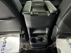 Toyota Sienna 2.5L Hybrid AWD Luxury - ფოტო 10