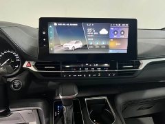 Toyota Sienna 2.5L Hybrid AWD Luxury - ფოტო 14