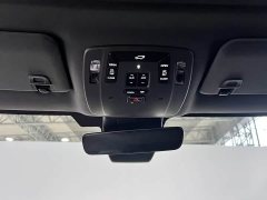 Toyota Sienna 2.5L Hybrid AWD Luxury - ფოტო 17
