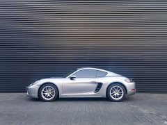Porsche 718 Cayman 2.0T - ფოტო 1