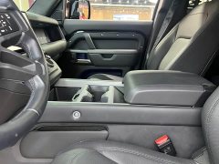 Land Rover Defender 110 3.0T P400 X-Dynamic HSE - ფოტო 6