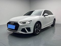 Audi A4L 40 TFSI Fashion Dynamic - ფოტო 1