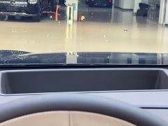 AITO Wenjie M9 Extended Range Ultra 52kWh 6-Seater with 192-Line LiDAR - ფოტო 12