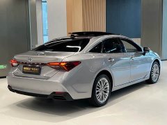 Toyota Avalon 2019 Hybrid 2.5L XLE Premium National V - ფოტო 5