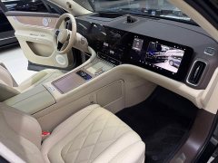 AITO M9 Extended Range Ultra 52kWh 6-Seater - ფოტო 6