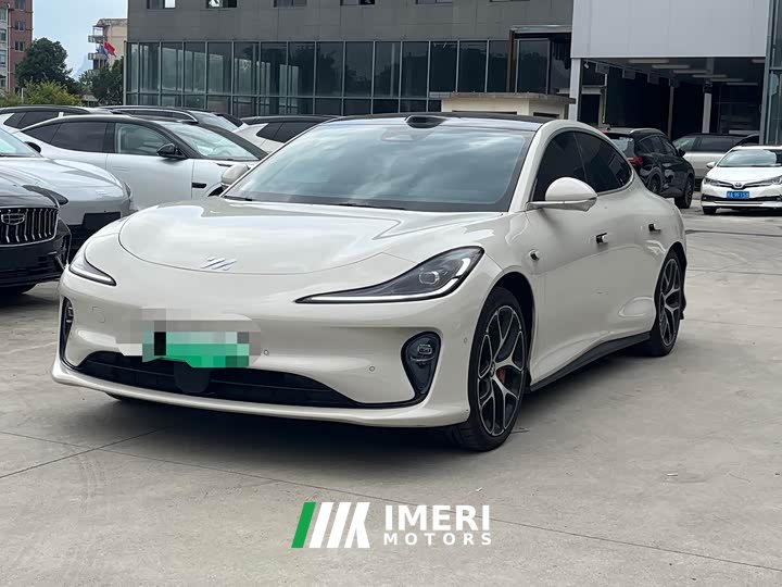 IM Motors Zhiji L6 Ultra - ავტომობილი ჩინეთიდან