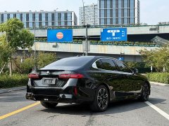 BMW 5 Series Facelift 530Li Leading Luxury Package - ფოტო 5